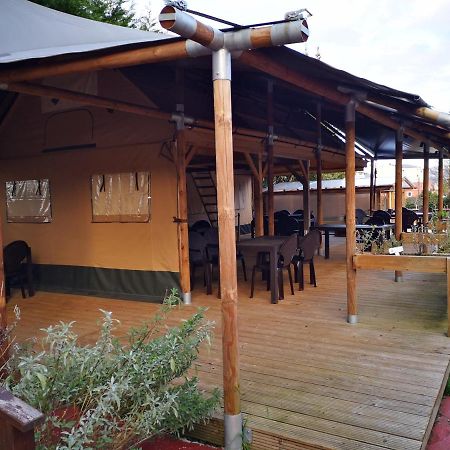Hostal Lierganes Fluviarium Rooms מראה חיצוני תמונה
