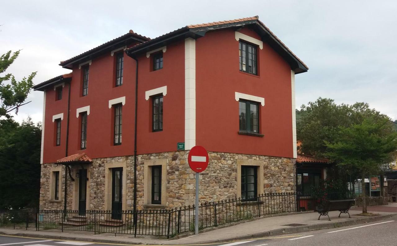 Hostal Lierganes Fluviarium Rooms מראה חיצוני תמונה