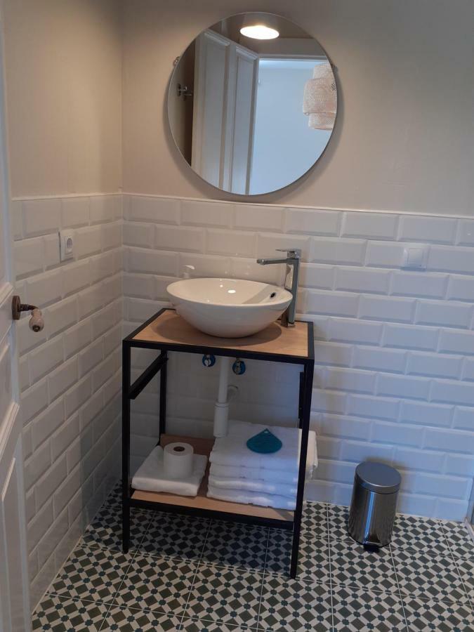 Hostal Lierganes Fluviarium Rooms מראה חיצוני תמונה