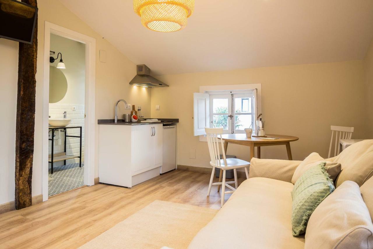 Hostal Lierganes Fluviarium Rooms מראה חיצוני תמונה